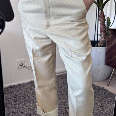 Pantalon beige taille haute à revers