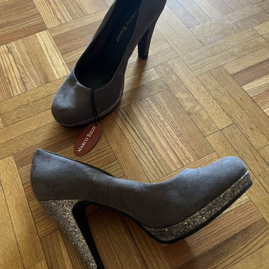 Graue Marco Tozzi Pumps