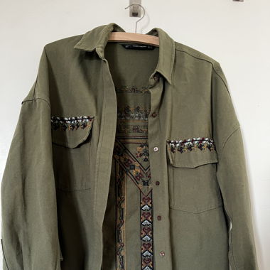 Zara Jacke