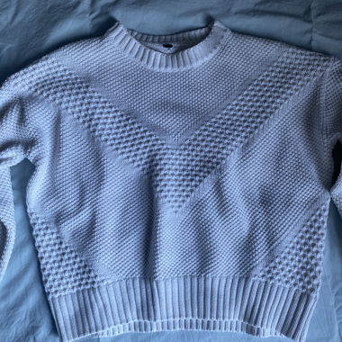 Pullover (knit)
