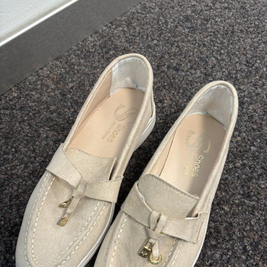 Mocassin