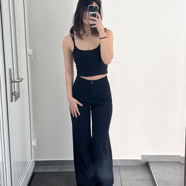 Bershka schwarze Wide-Leg-Hose EUR 36