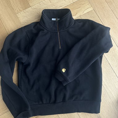 Carhartt half-zip sweater