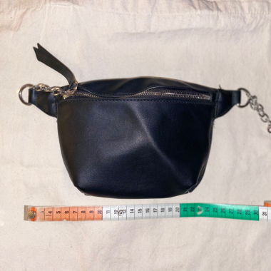schwarze Tasche