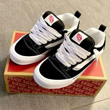 Vans Knu skool