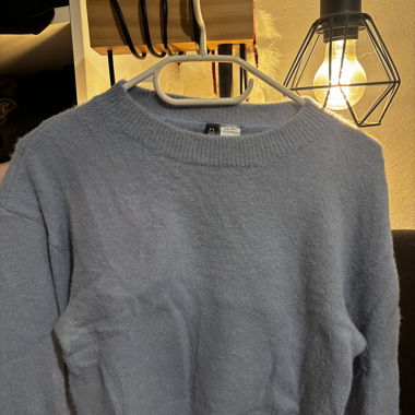 H&M Divided Blue-Grey Sweater