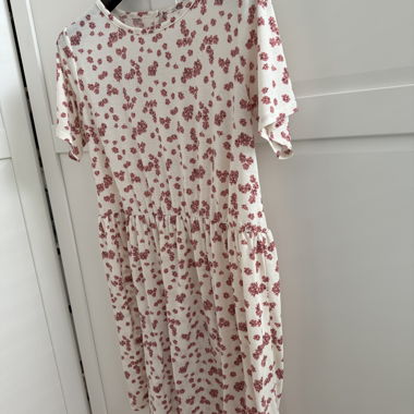 Casual floral dress