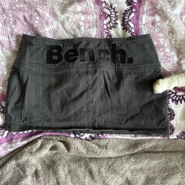 Gonna mini Bench di Urban Outfitters