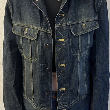 Veste en jean bleu foncé