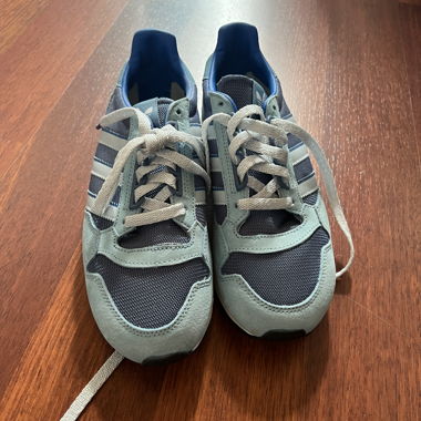 Baskets Adidas, pointure 40