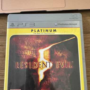 RESIDENT EVIL