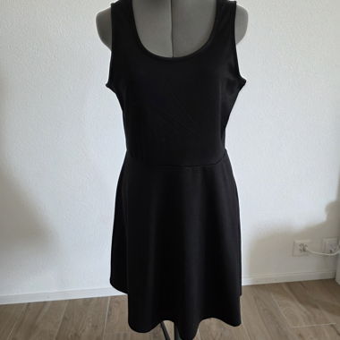 Robe noire Chicorée