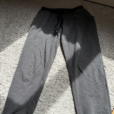 Sweatpants in Grau 