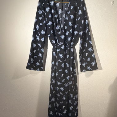 Robe H&M noire à motifs