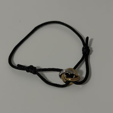 Schwarzes Knotenarmband
