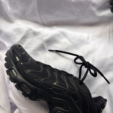 Schwarze Tns