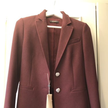 Neuer Anzug (Blazer und Rock)