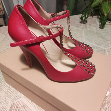 Miu Miu red studded heels 36.5
