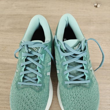 Asics Laufschuh