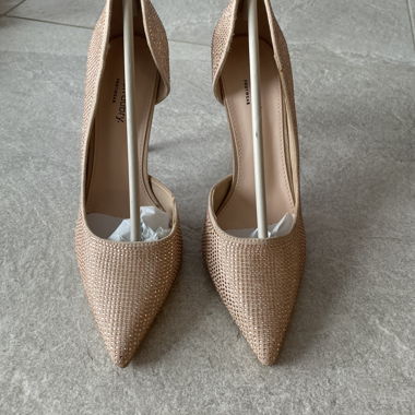 Ashton Aubry Heels