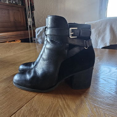 Stivaletti Lauren Ralph Lauren nero taglia 38