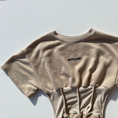 Robe beige Sixth June 