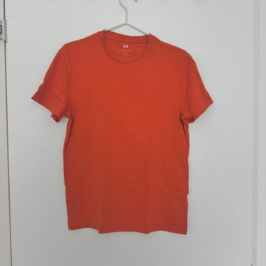 T-shirt orange