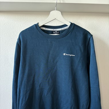 Champion Pullover