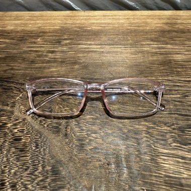Brille ohne Rezept – Zartrosa Fassung