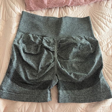 Sportshorts Grau