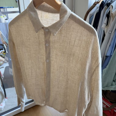 Camicia in lino beige