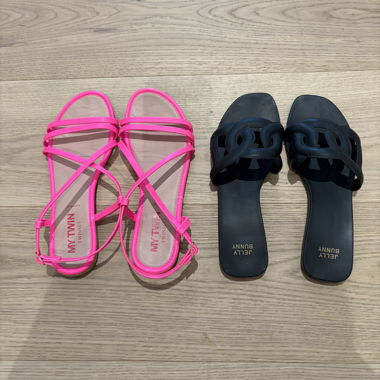 2 sandali! Combo da spiaggia!