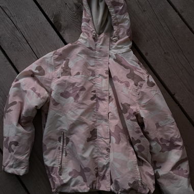 Giacca invernale mimetica rosa