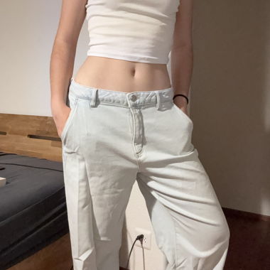 jeans