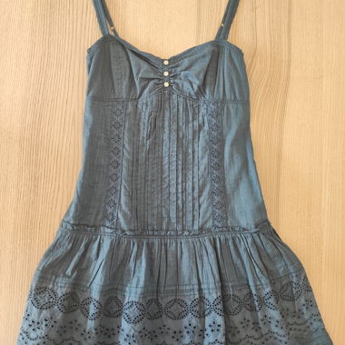 Abito smanicato blu