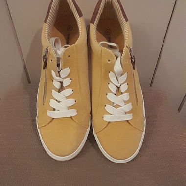 Pair of Women's Shoes