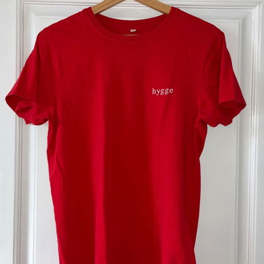 Red Hygge T-Shirt XS