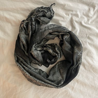 écharpe à motifs