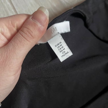 Schwarzes H&M Top Grösse M