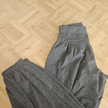 Gemütliche Stoffhose