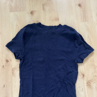 Top corto blu navy