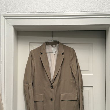 Beiger Blazer