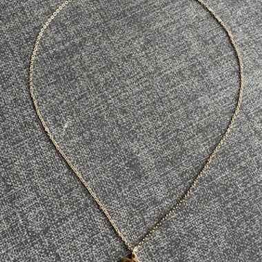 Collier acier inoxydable doré pendentif motif rose