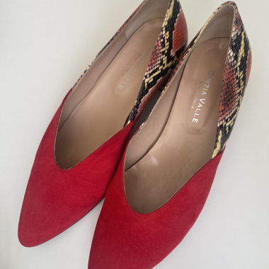 Rote Stilettos Cinzia Valle