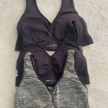 Confezione da 3 reggiseni sportivi Only Play