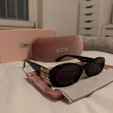 Miu Miu Sonnenbrille