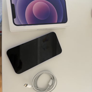 iPhone 12 128g et AirPod 