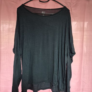 Top verde a maniche lunghe XL