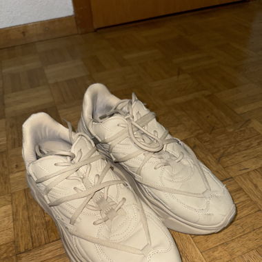 Bershka Sneakers