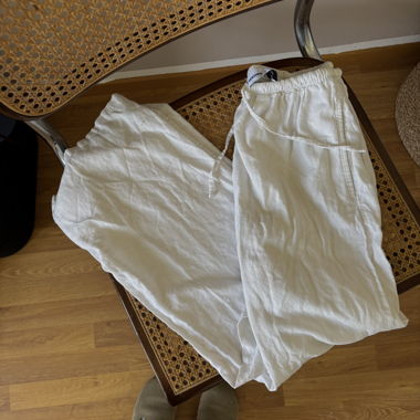 White linen pants